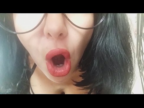 ❤️ Kara, via duonpatrino ne lasos vin iri al lernejo hodiaŭ... Mi bezonas vin tro multe... ❤❌ Fika video ĉe porno eo.fotonovelasxxx.ru